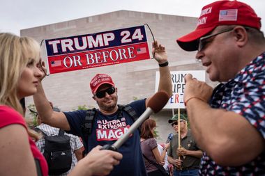 Image for Send in the clowns (with tiny hands): The Trump circus returns to D.C. — for one day